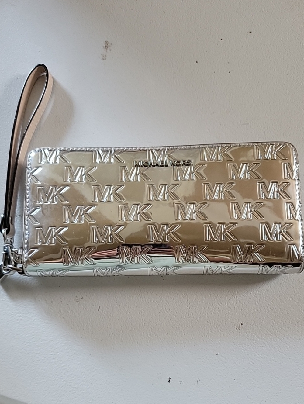 Michael Kors Jet Set Large Patent Logo Embossed Continental Wallet In Silver - Picture 3 of 14